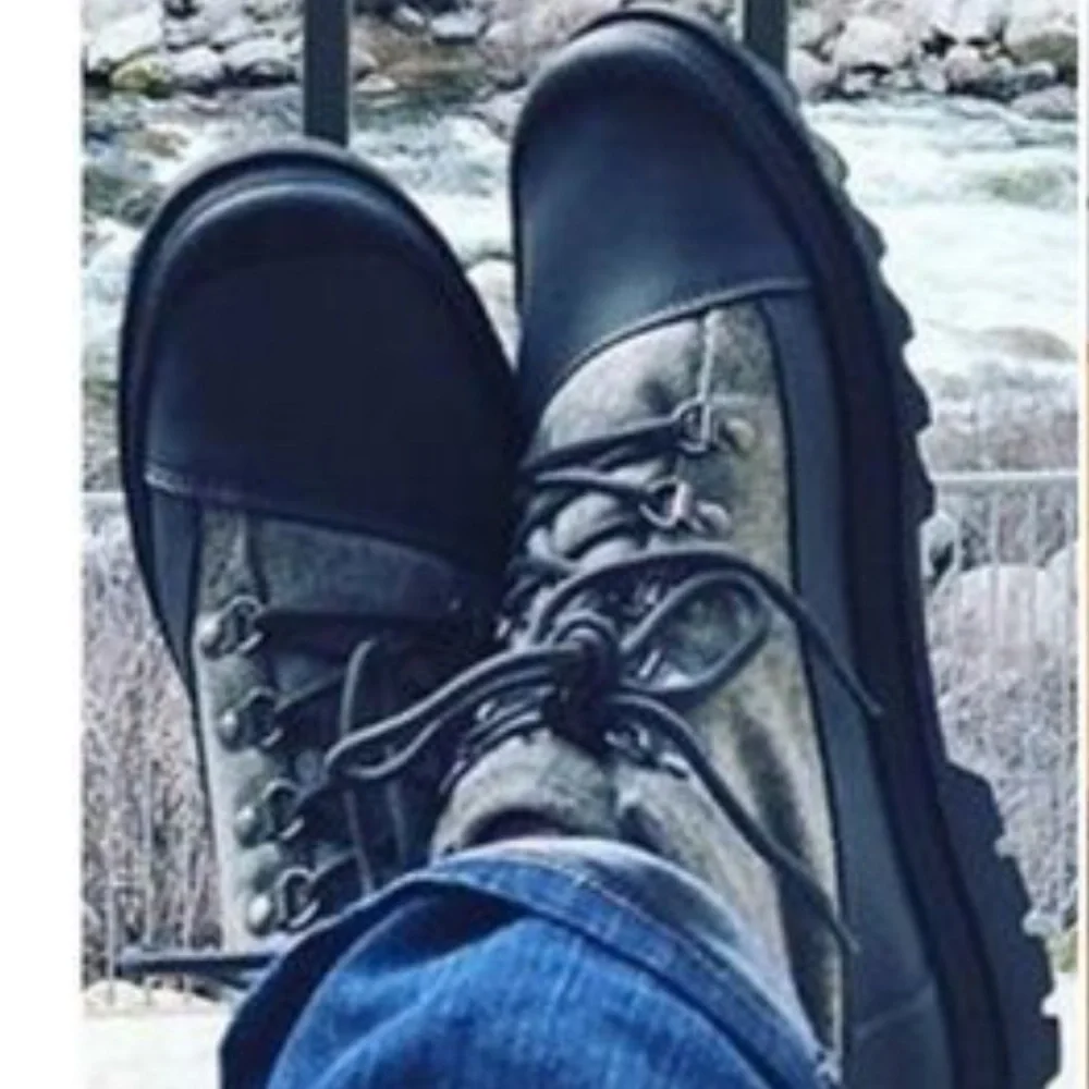 TOM’S MENS CORDOVA CHARCOAL WOOL LEATHER LACE UP HIKING BOOTS SIZE 9 NWT
